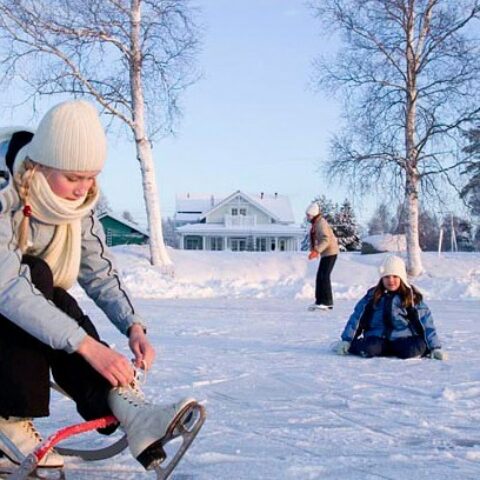 Jokainen Teri-talo on uniikki, aivan kuten asukkaansakin. Toki niitä yhdistää laadukkaat ja kestävät materiaalit sekä ammattitaitoiset tekijät. / Varje Teri-Hus är unikt, precis som dess ägare. Det de ändå har gemensamt är hög kvalitet, hållbara material samt yrkeskunniga byggare. #omakoti #teritalot #terihus