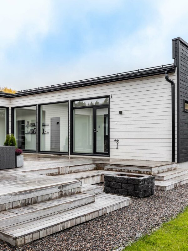 Cubo – i skydd av vingar Cubo – i skydd av vingar